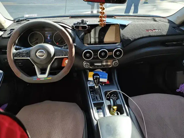 Nissan Sylphy — Фото автомобиля 12