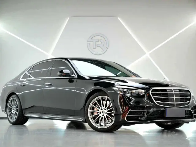 Mercedes-Benz S-Class — Фото автомобиля 3