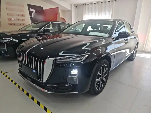 Фотография автомобиля — Hongqi H5 PHEV