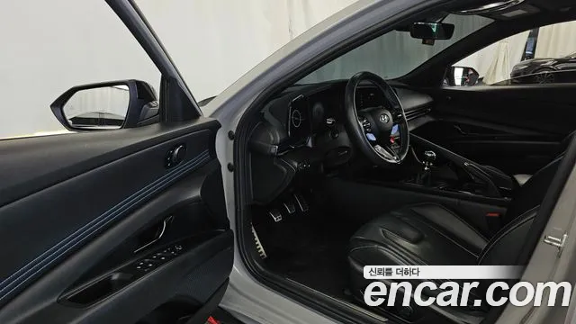 Hyundai Avante CN7 — Фото автомобиля 10