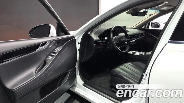 Genesis G80 RG3 — Фото автомобиля 15