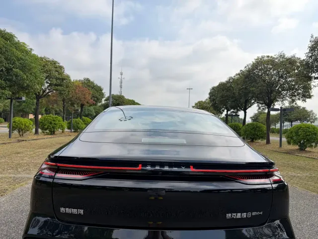 Geely Galaxy Xingyao 8 — Фото автомобиля 29