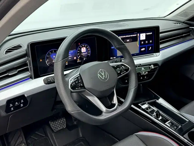 Volkswagen Lamando — Фото автомобиля 10