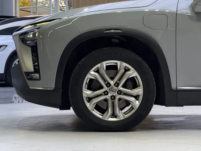 NIO NIO ES8 2020 415KM 6-Seater — Фото автомобиля 5