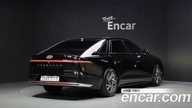 Hyundai Grandeur Grandeur (GN7) 2.5 Бензин 2WD — Фото автомобиля 2