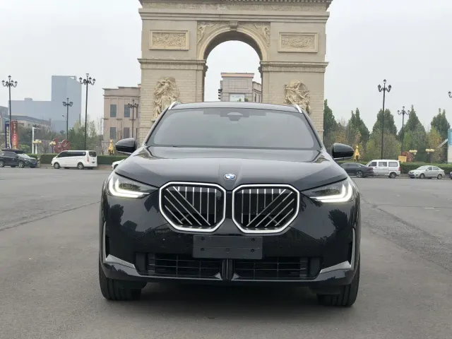 BMW X3 — Фото автомобиля 2