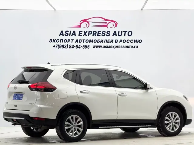 Nissan X-Trail — Фото автомобиля 4