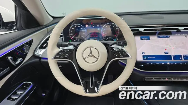 Mercedes-Benz E-Class — Фото автомобиля 13