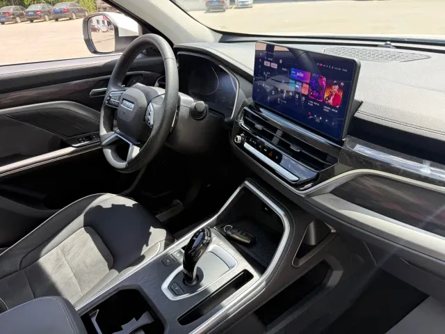 Haval H6 — Фото автомобиля 10