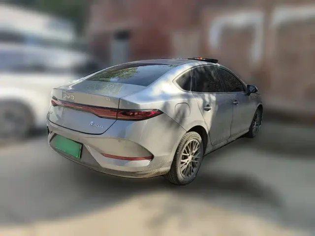 BYD Qin PLUS — Фото автомобиля 4