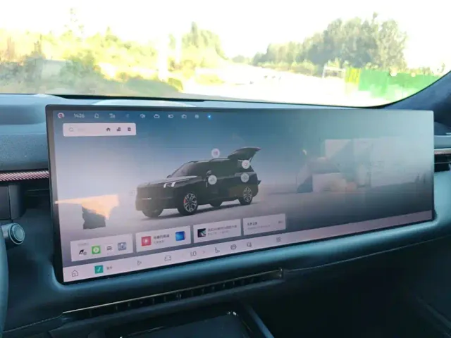 Lynk & Co Lynk & Co 900 2025 1.5T Ultra — Фото автомобиля 12