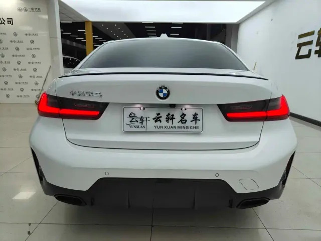BMW 3 Series — Фото автомобиля 13