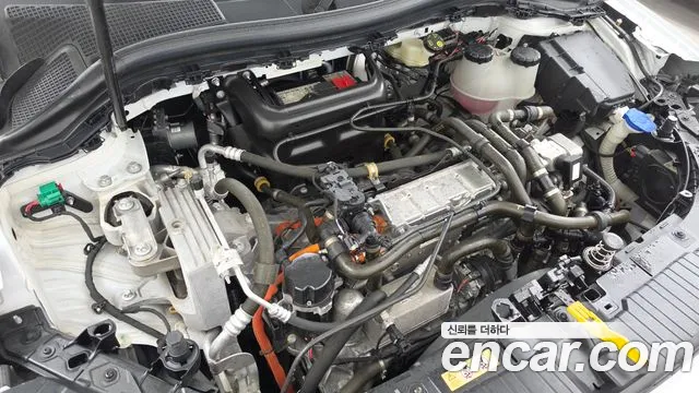 Mercedes-Benz EQA — Фото автомобиля 6
