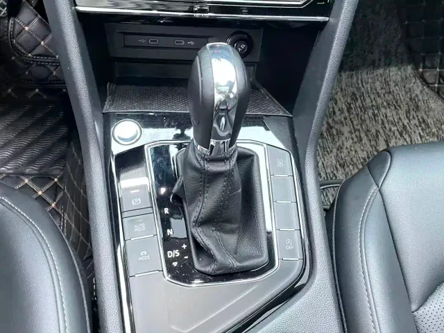 Volkswagen Tharu — Фото автомобиля 13