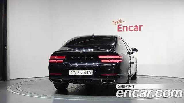 Genesis G80 RG3 — Фото автомобиля 4