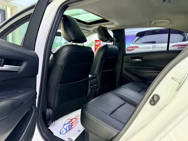 Toyota Corolla — Фото автомобиля 7