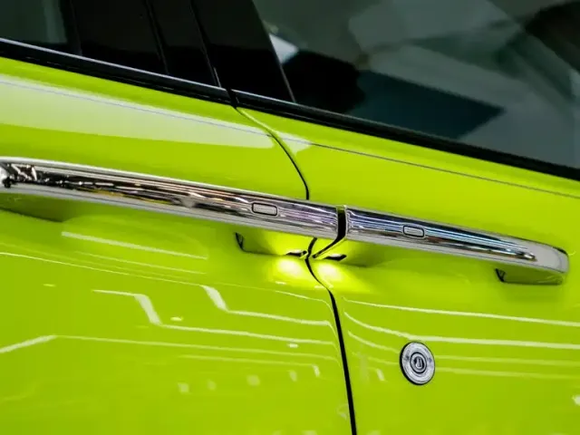 Rolls-Royce Cullinan — Фото автомобиля 25