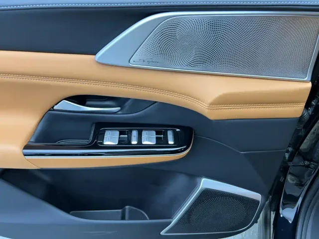 Xpeng G9 — Фото автомобиля 17