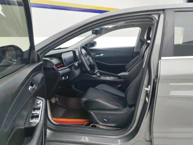 Geely Binrui — Фото автомобиля 9