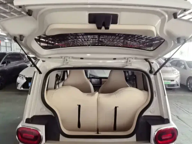 Wuling Hongguang Mini EV — Фото автомобиля 18