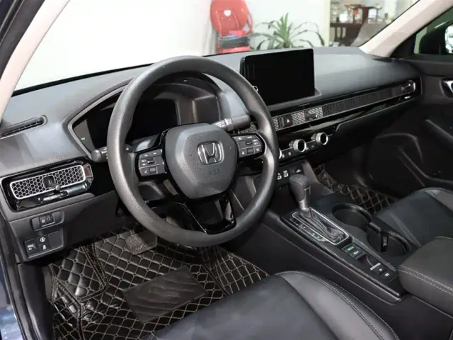 Honda Civic — Фото автомобиля 10