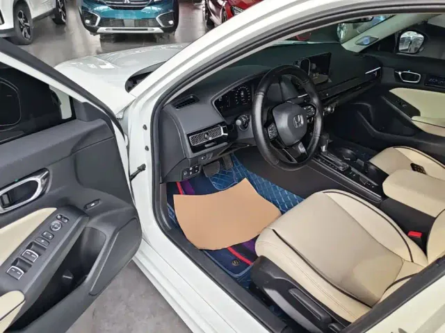 Honda Civic — Фото автомобиля 15