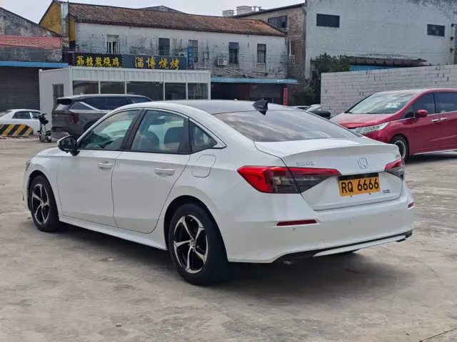 Honda Civic — Фото автомобиля 4