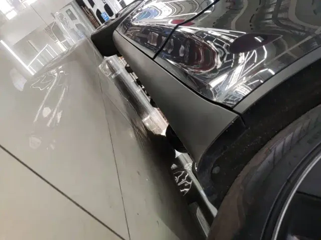 Tesla Model Y — Фото автомобиля 21
