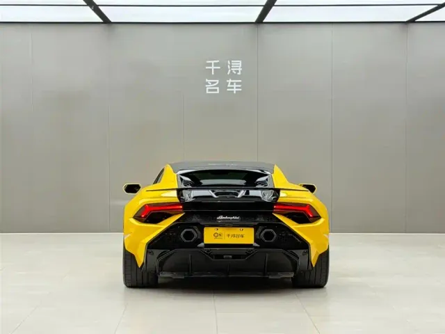 Lamborghini Huracan — Фото автомобиля 14