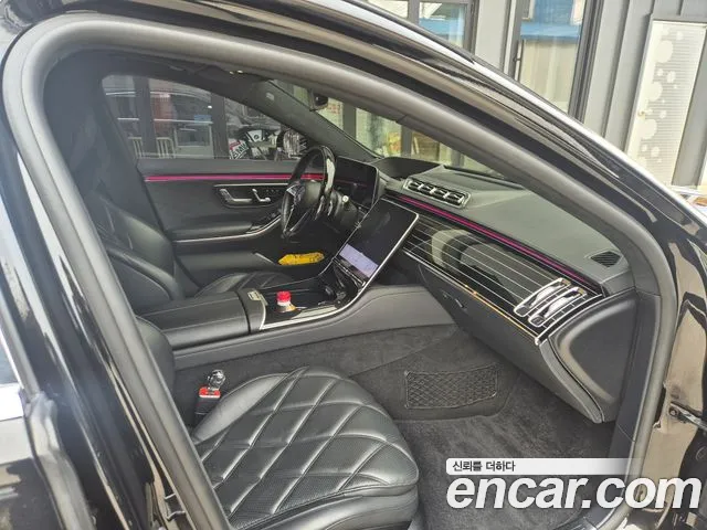 Mercedes-Benz S-Class W223 — Фото автомобиля 10