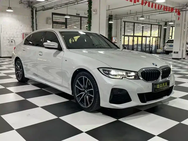 BMW 3 Series — Фото автомобиля 3
