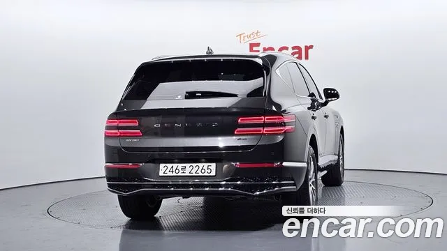 Genesis GV80 2.5T Бензин AWD — Фото автомобиля 4