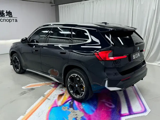 BMW X1 — Фото автомобиля 4