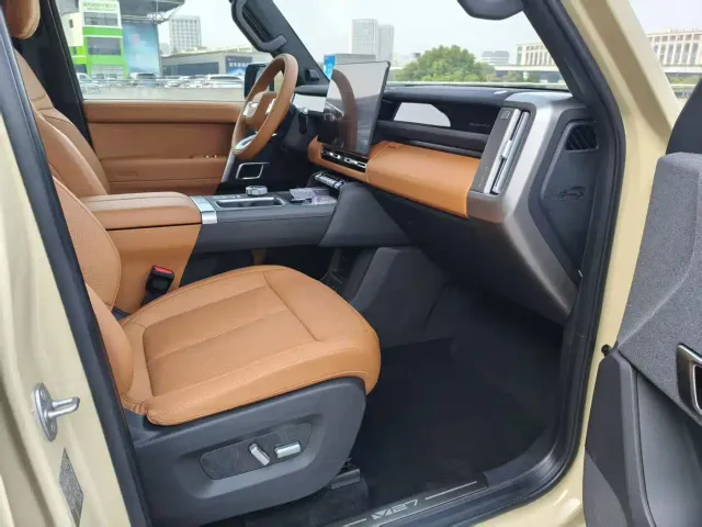 iCAR V27 — Фото автомобиля 7