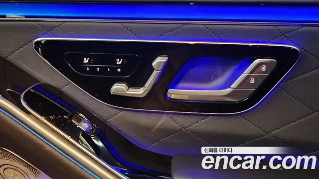 Mercedes-Benz S-Class — Фото автомобиля 17