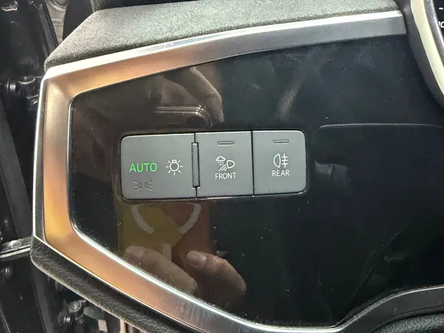 Audi Q3 — Фото автомобиля 11