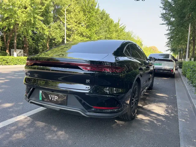 BYD Han — Фото автомобиля 13