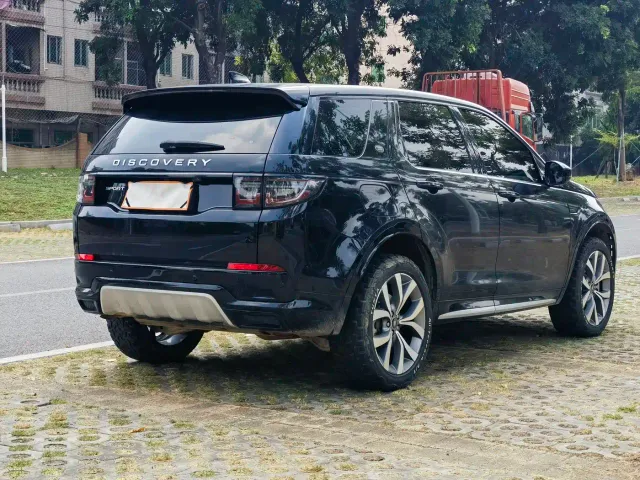 Land Rover Discovery Sport — Фото автомобиля 6