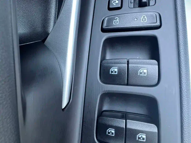 Hyundai Elantra — Фото автомобиля 21