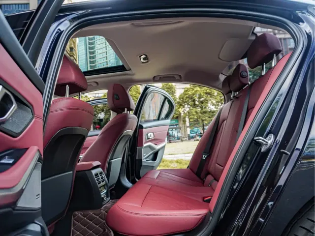 BMW 3 Series — Фото автомобиля 25