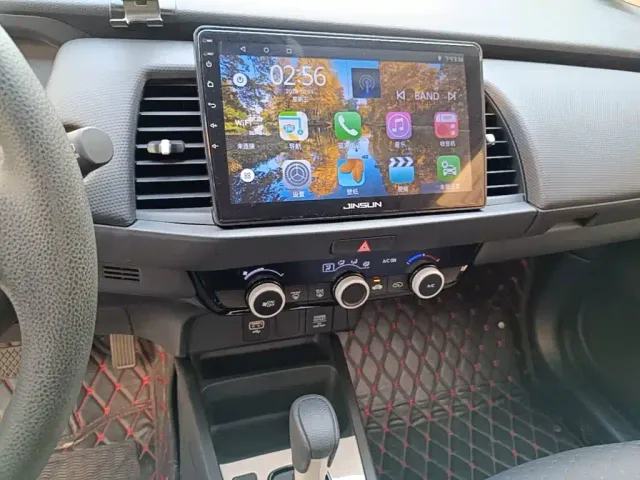 Honda Fit — Фото автомобиля 12