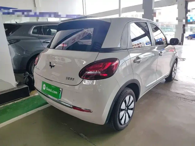 Wuling Bingo — Фото автомобиля 4