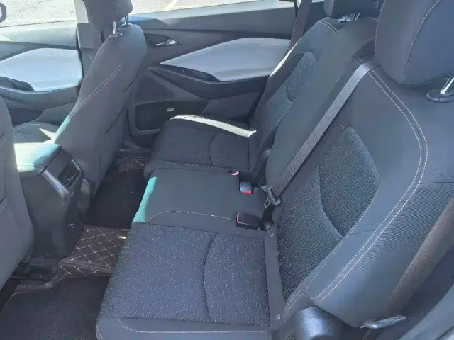Chevrolet Orlando — Фото автомобиля 6