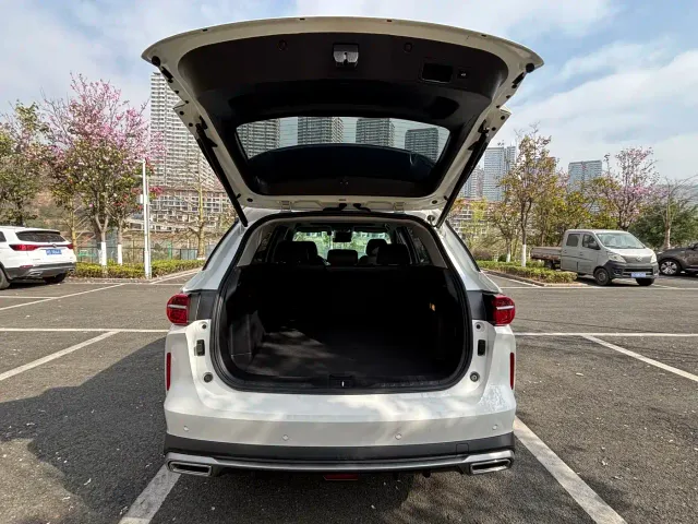 GAC Trumpchi GS4 PLUS — Фото автомобиля 11