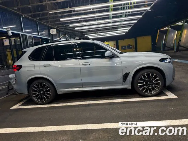 BMW X5 — Фото автомобиля 2