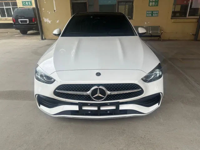 Mercedes-Benz C-Class — Фото автомобиля 2