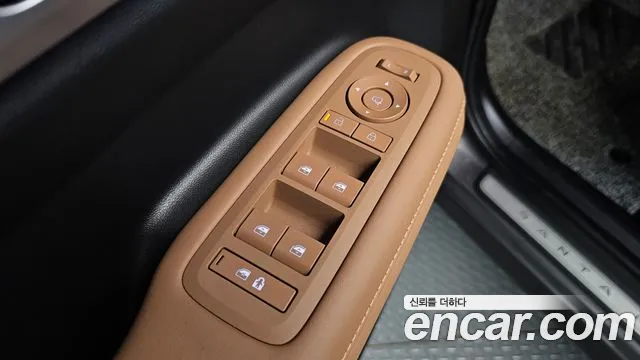 Hyundai Santa Fe — Фото автомобиля 28