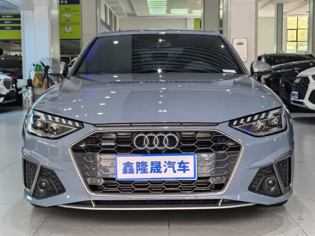 Audi A4L — Фото автомобиля 2