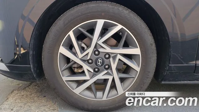 Hyundai Grandeur GN7 — Фото автомобиля 5
