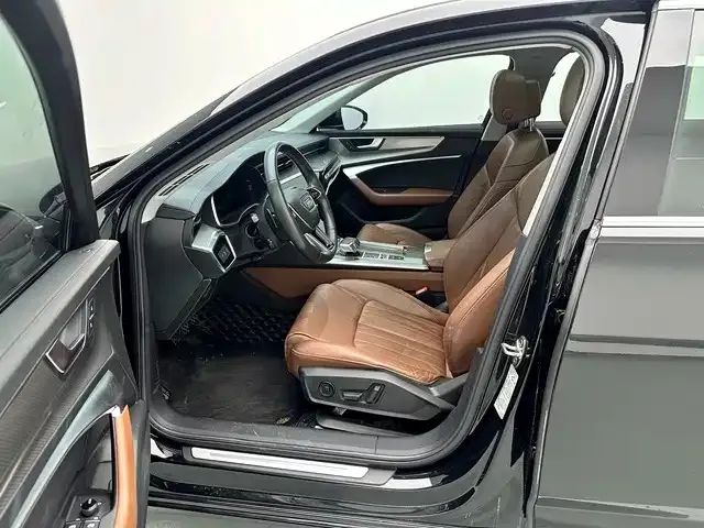 Audi A6L — Фото автомобиля 7